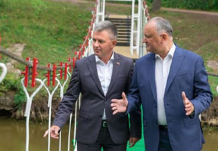 PREŞEDINTE: S-AU CREAT PREMISE FAVORABILE PENTRU GĂSIREA UNEI SOLUŢII LA PROBLEMA TRANSNISTREANĂ