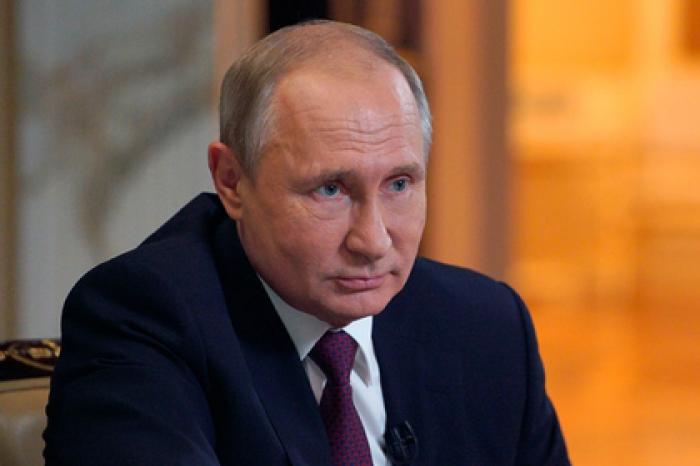 Путин обсудил с семьями погибших на «Лошарике» их проблемы