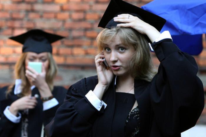 Россияне усомнились в необходимости образования для успешной карьеры