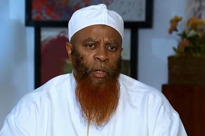 Телеканал сравнил геев со свиньями и поддержал браки с девочками