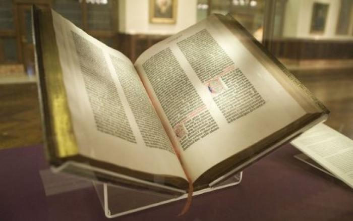 Топ-8 древнейших книг в истории
