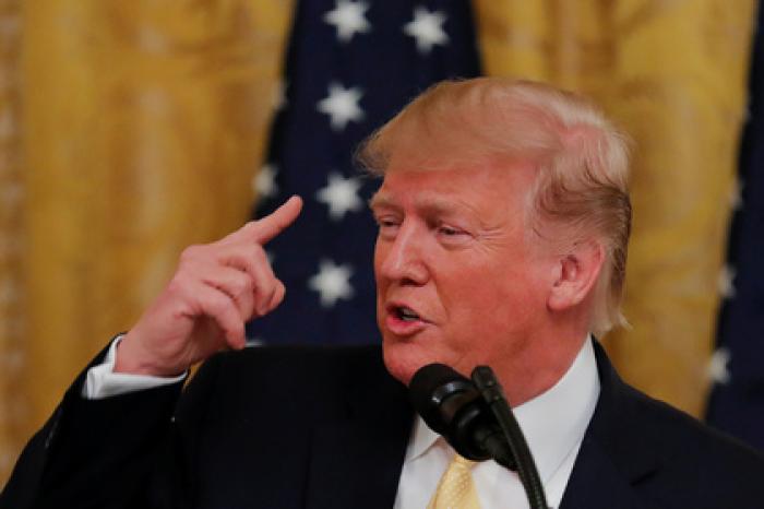 Трамп нашел способ узнать гражданство жителей США без переписи населения
