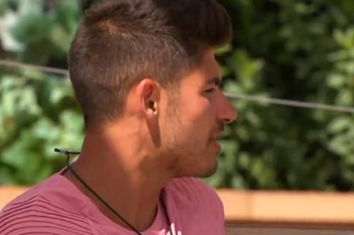 Участник телешоу перепутал премьер-министра со спортсменом и стал посмешищем