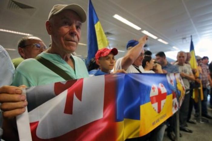 Украинский телеканал проведет телемост с Грузией