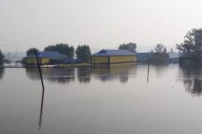 Уровень воды в российском Тулуне начал снижаться