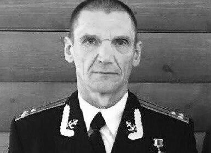 Установлены личности двух погибших на подлодке Героев России