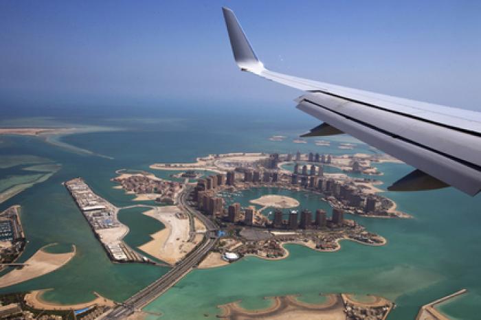 В Катаре столкнулись в воздухе два самолета