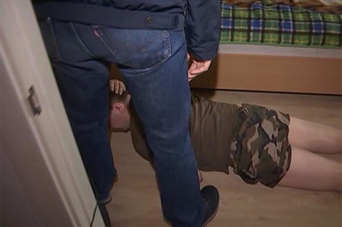 В Москве поймали воровавших дорогую одежду из магазинов бандитов