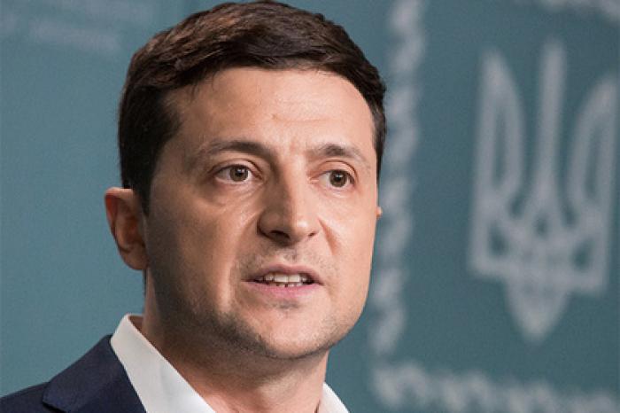 Зеленский отреагировал на обстрел санитарного автомобиля в Донбассе