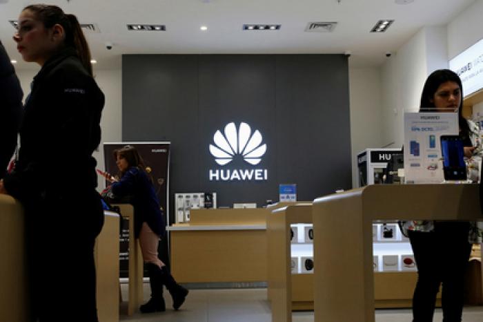 Huawei нажился на россиянах