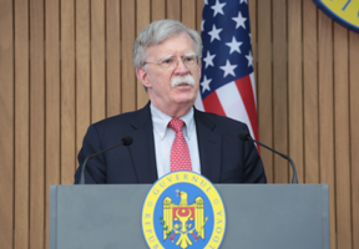 JOHN BOLTON: SUA SUNT GATA SĂ CONTRIBUIE LA PROCESUL DE UTILIZARE A MUNIȚIILOR RUSE DIN DEPOZITELE EXISTENTE ÎN REGIUNEA TRANSNISTREANĂ