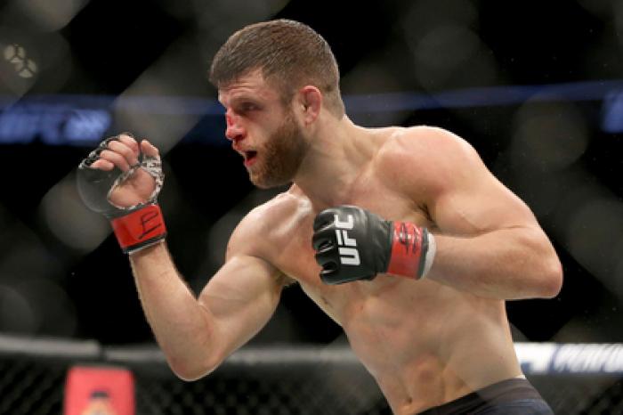 Магомедшарипов узнал имя следующего соперника в UFC