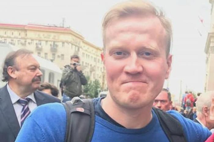 Объявленный в розыск участник акции в Москве с четвертой попытки сдался полиции