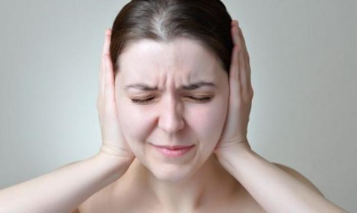 Опасные симптомы: эксперты советуют обратиться к врачу, если вы слышите эти четыре звука