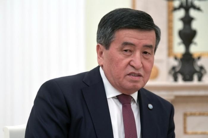 Президент Киргизии оценил действия Атамбаева при штурме
