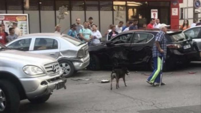 Пьяный водитель спровоцировал цепную аварию на Чеканах
