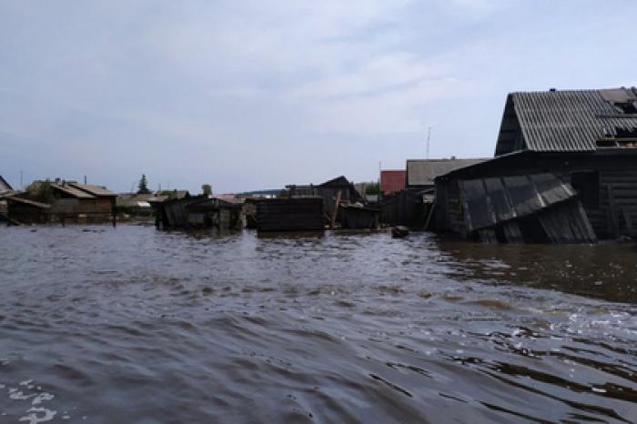 Россияне бросили парализованную мать в доме во время наводнения