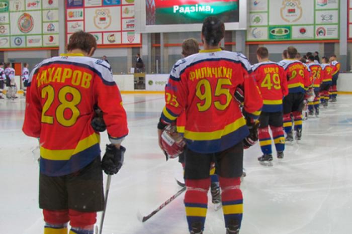 Российский хоккеист напился, избил сторожа и попал под статью