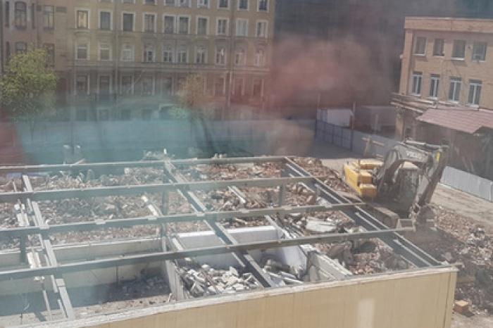 Цементный завод рухнул под Санкт-Петербургом