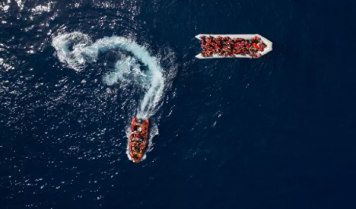 У берегов Испании за сутки спасли почти 220 мигрантов
