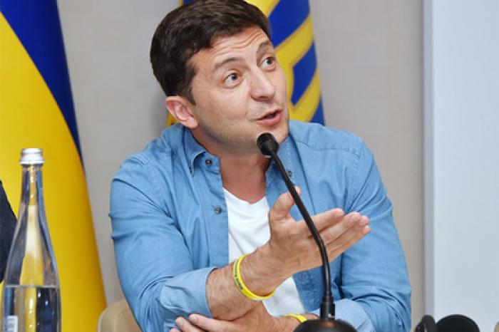 В Госдуме объяснили приглашение Зеленского в Москву