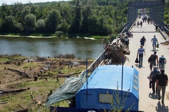 В Киеве назвали срок урегулирования ситуации в Донбассе