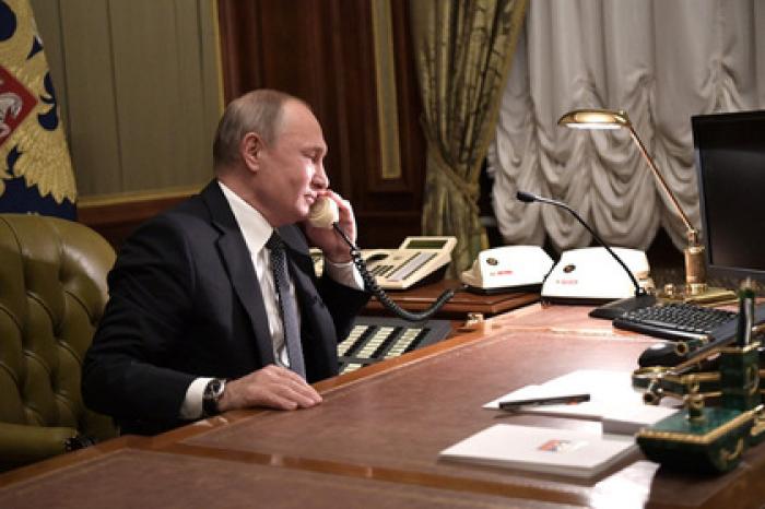 В Кремле оценили разговор Путина и Зеленского