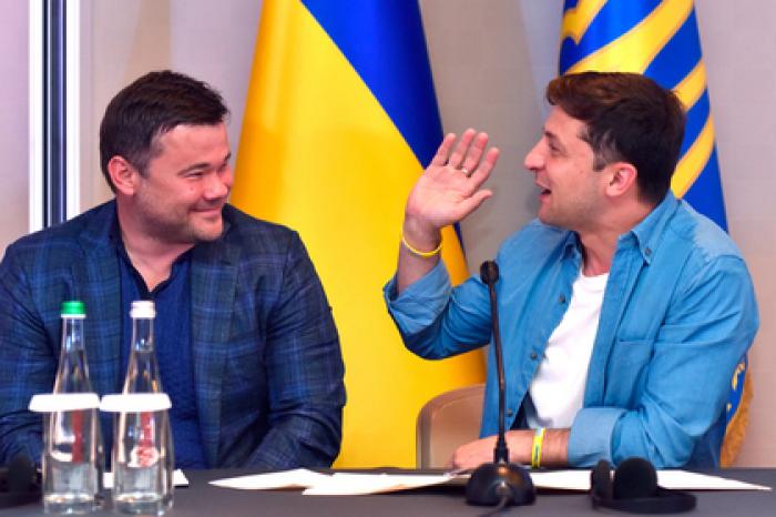 Зеленский ответил на петицию об увольнении Богдана