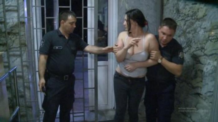 Жительница столицы устроила пьяный дебош в полиции