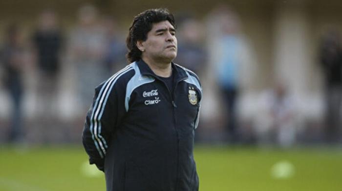 Диего Марадона стал главным тренером аргентинского клуба "Химнасия"