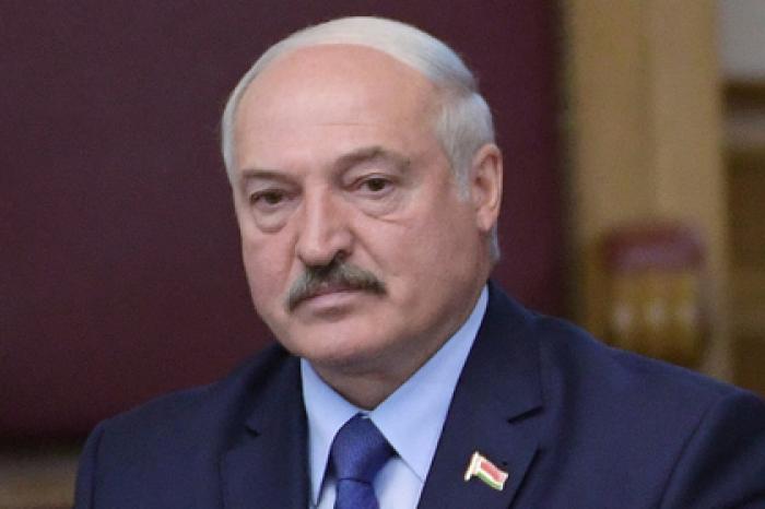 Лукашенко отказался верить в желание Путина остаться у власти любой ценой