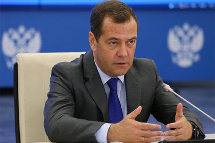 Медведев рассказал об увеличении зарплат в России