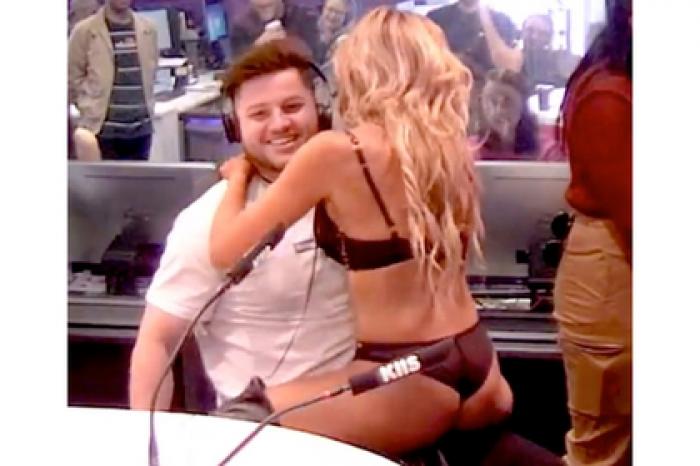 Мужчину в прямом эфире проверили на верность с помощью эротического танца