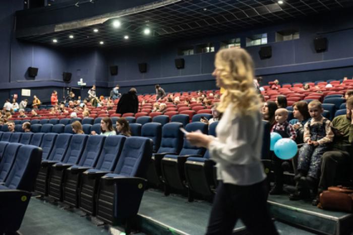 На Украине решили доплачивать производителям антироссийских фильмов