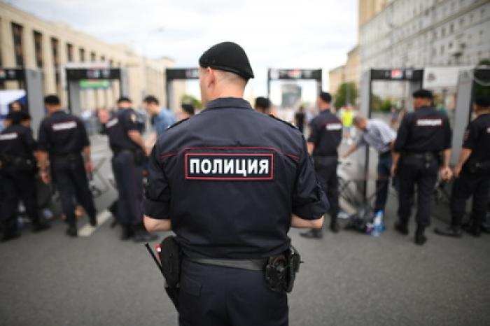 Осужденных за пытки российских полицейских отпустили по УДО