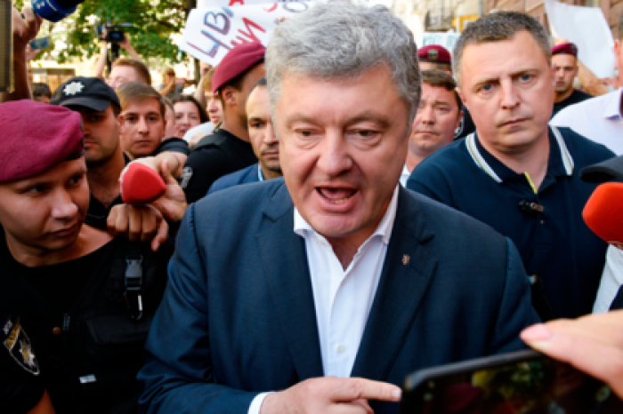 Порошенко прогулял заседание Рады ради допроса