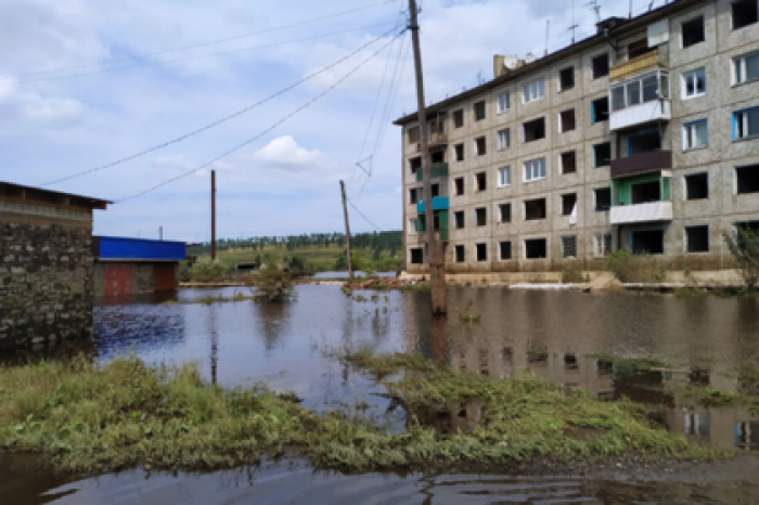 Пострадавшим от наводнения в Иркутской области захотели помочь с кредитами