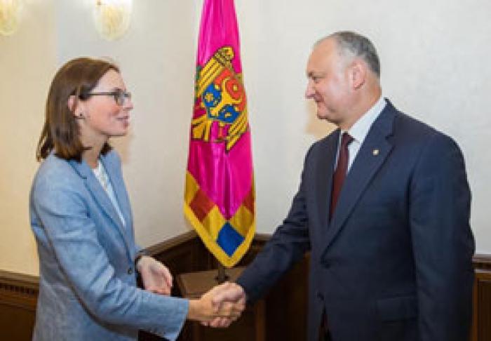 PREŞEDINTELE IGOR DODON VA PARTICIPA LA FORUMUL PĂCII LA PARIS, UNDE SE VA ÎNTÂLNI CU EMMANUEL MACRON
