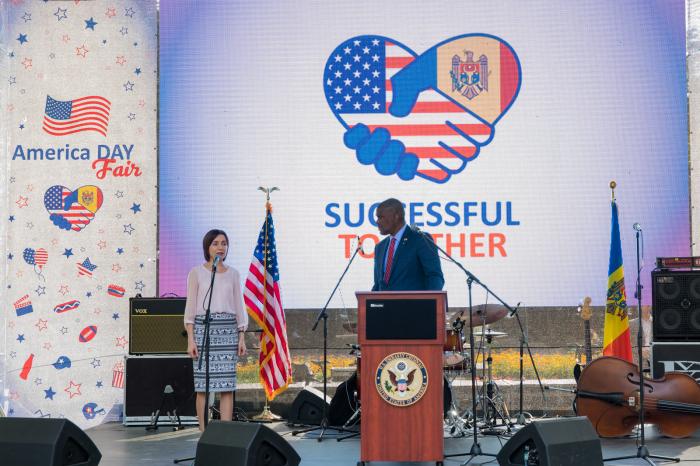 Премьер участвовала в открытии Дней Америки в Молдове