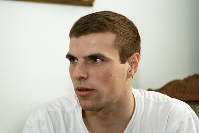Прикованный к кровати бывший вратарь сборной России описал свою жизнь