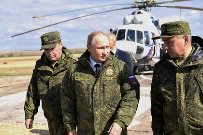 Путин оценил учения с военнослужащими из восьми стран