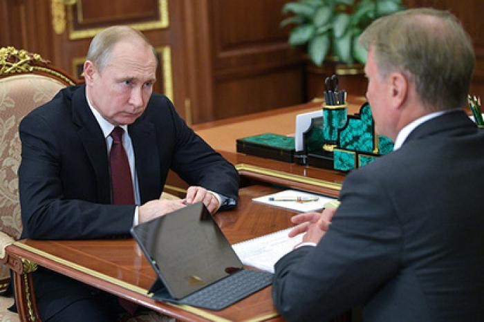 Путин призвал ускориться с внедрением искусственного интеллекта в госуправление