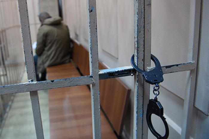 Россиянин избил клюшкой показавшегося ему подозрительным мужчину