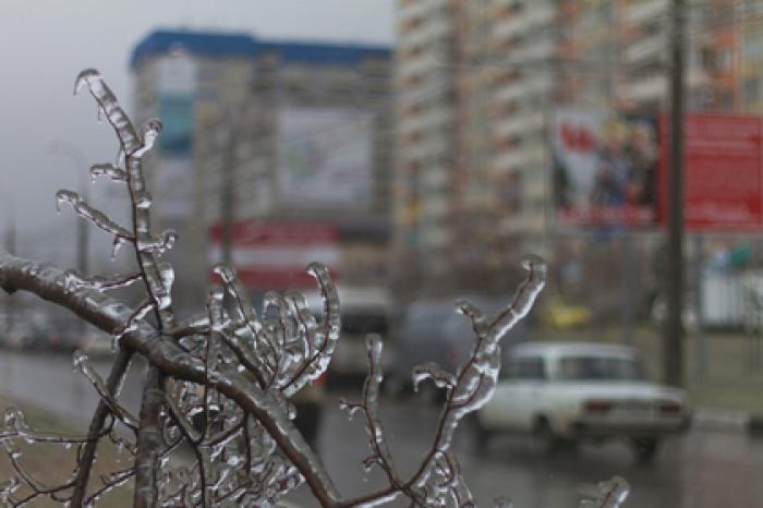 Россиян предупредили об осеннем снеге и летнем тепле