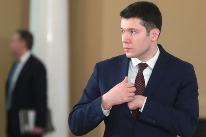 Российский губернатор захотел повысить зарплаты чиновникам