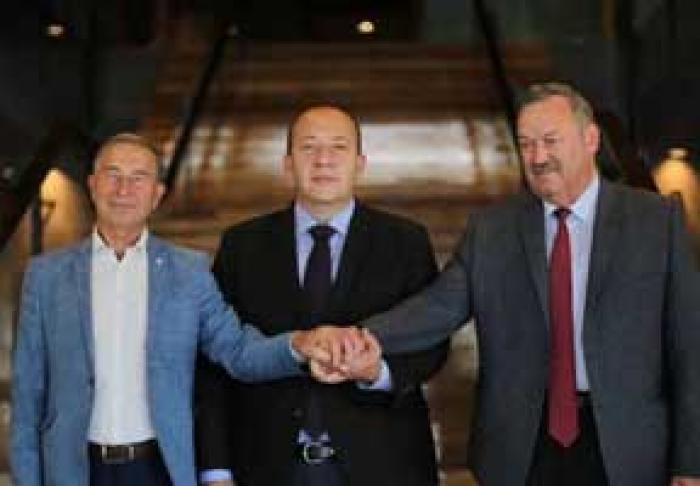SINDICALIŞTII DIN GEORGIA, MOLDOVA ŞI UCRAINA ÎNDEAMNĂ AUTORITĂŢILE SĂ RESPECTE ANGAJAMENTELE ÎN DOMENIUL OCUPĂRII FORŢEI DE MUNCĂ ŞI RELAŢIILOR DE MUNCĂ