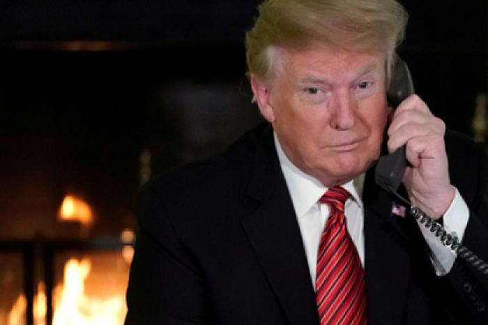 Телефонные разговоры Трампа с Путиным засекретили