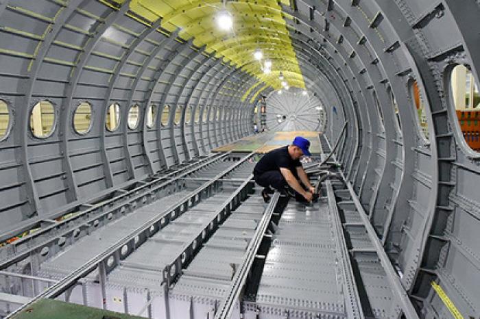В России отказались от обрезания Sukhoi SuperJet