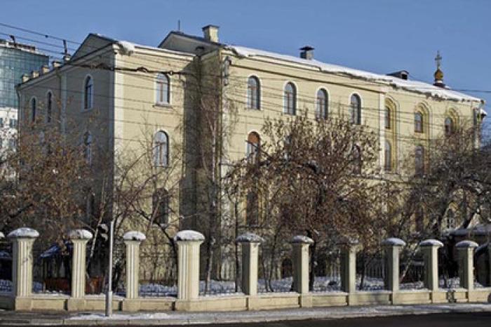 В российской православной гимназии массово отравились дети