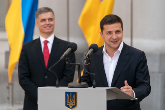 Зеленский уточнил детали встречи по Донбассу в «нормандском формате»